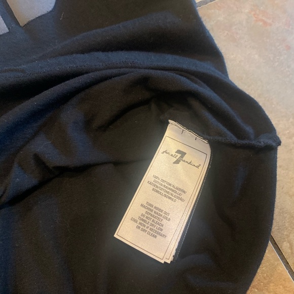 Men’s Large Black 7 for all mankind Tee shirt - Picture 4 of 4